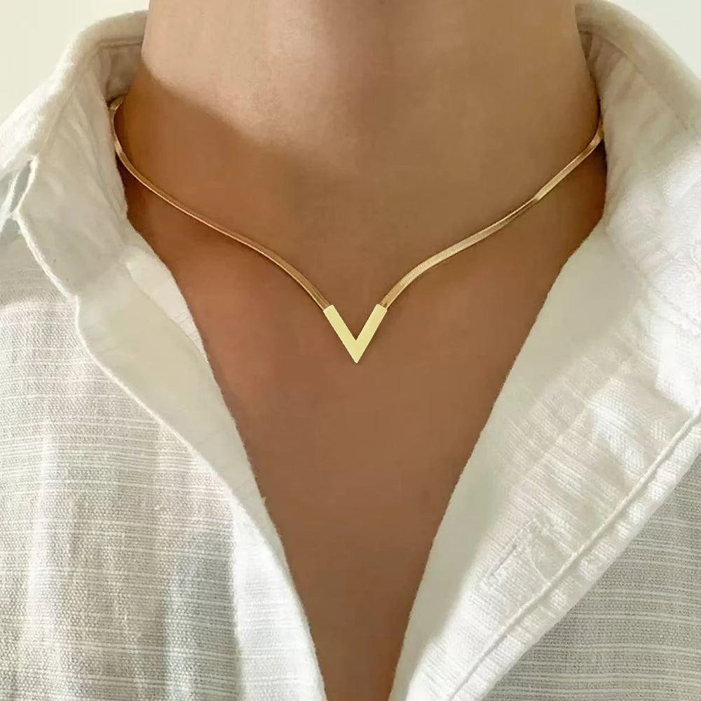 Vera Bold Choker